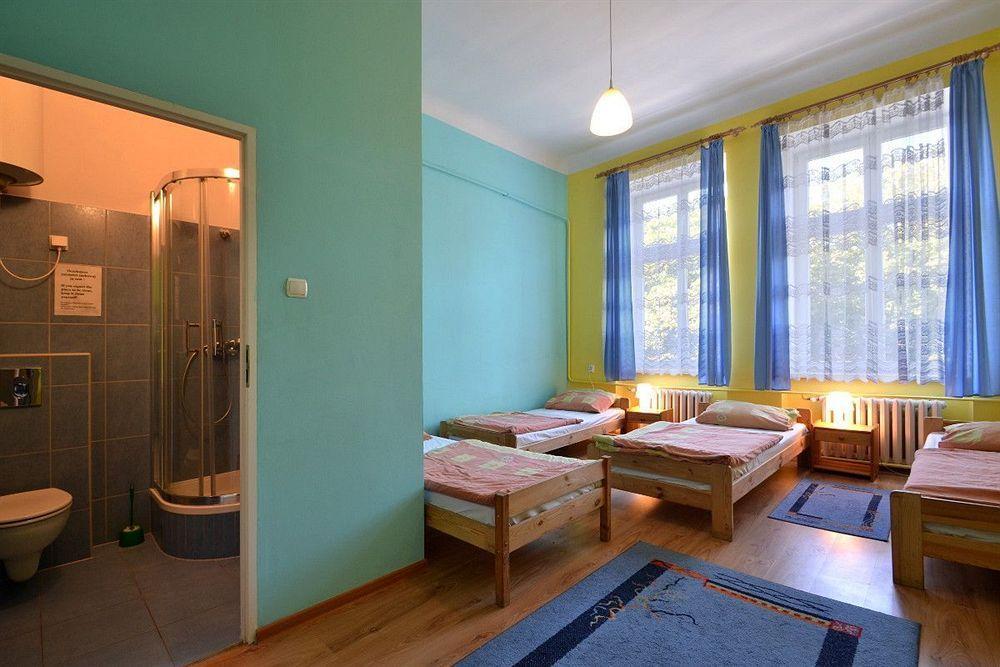 Old Town Luxe Retreat - King Bed - Steps To Main Square Apartamento Cracóvia Exterior foto