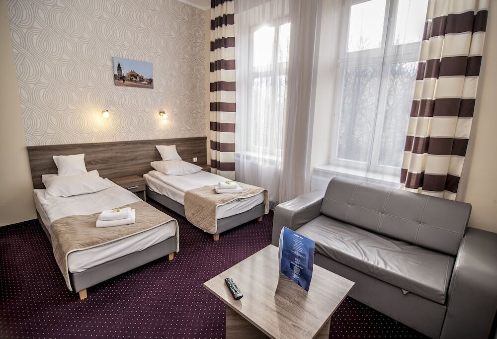 Old Town Luxe Retreat - King Bed - Steps To Main Square Apartamento Cracóvia Exterior foto